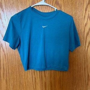 Women’s Nike crop top